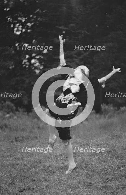 Michio Ito pupils, 1921 June 24. Creator: Arnold Genthe.