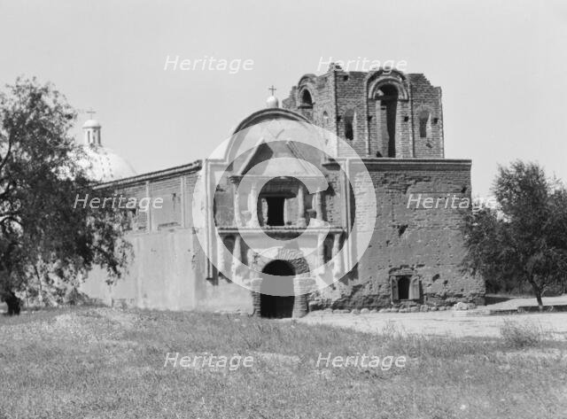 Travel views of the American Southwest, between 1899 and 1928. Creator: Arnold Genthe.