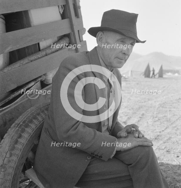 Former Nebraska farmer, now a migrant farm worker, Klamath County, Oregon, 1939. Creator: Dorothea Lange.