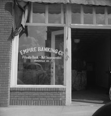 Bank at Homerville, Georgia, 1937. Creator: Dorothea Lange.