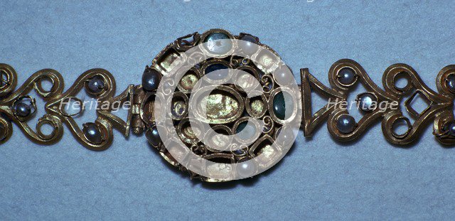 Gold jewelled Roman bracelet. Artist: Unknown