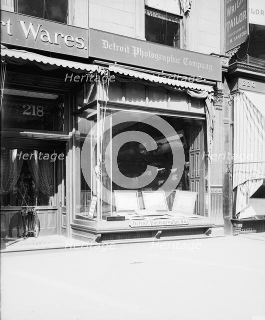 Detroit Photographic Company, 218 Fifth Avenue, New York, N.Y., between 1900 and 1910. Creator: Unknown.
