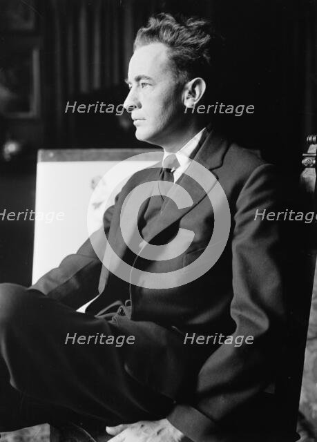 Jas. Montgomery Flagg, between c1910 and c1915. Creators: Bain News Service, George Graham Bain.