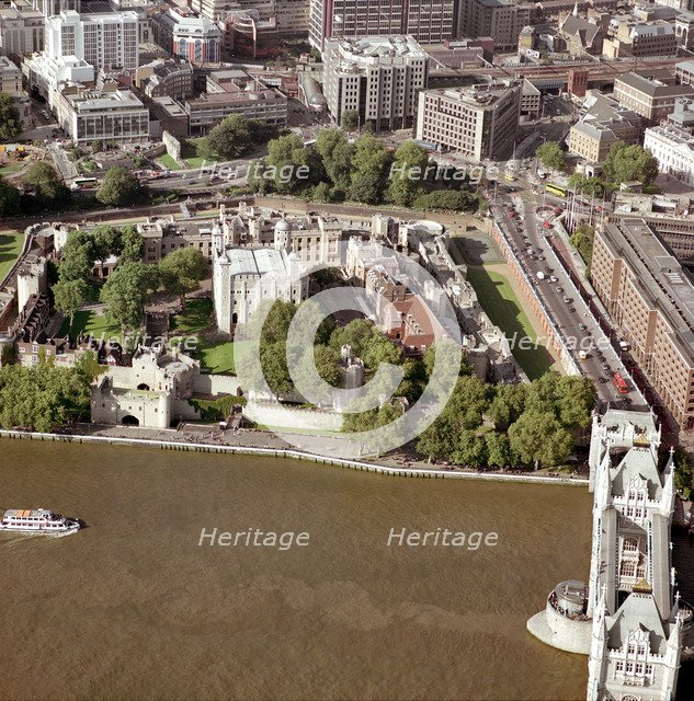 Tower of London and Tower Bridge, Stepney, London, 2002. Artist: EH/RCHME staff photographer
