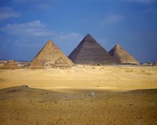 Pyramids, Giza, Egypt, 1984. Creator: Ethel Davies.