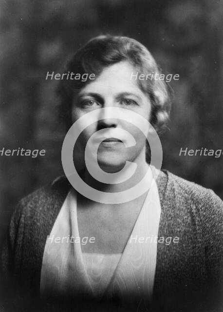 Mrs. Pearl Buck, portrait photograph, 1932. Creator: Arnold Genthe.