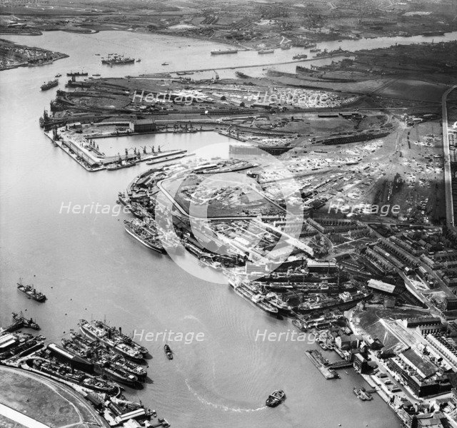 Smith's Docks, Bull Ring Graving Docks and Albert Edward Dock, North Shields, Tyneside, 1947. Artist: Aerofilms.