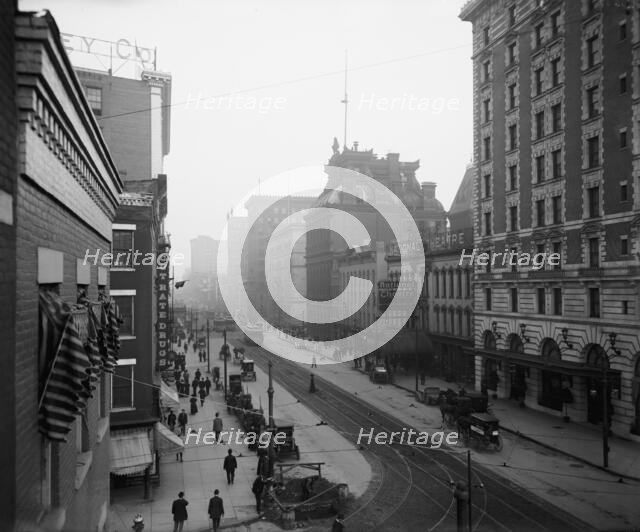 Main Street, Rochester, N.Y., between 1900 and 1910. Creator: Unknown.