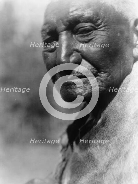 An aged Paviotso of Pyramid Lake, c1924. Creator: Edward Sheriff Curtis.