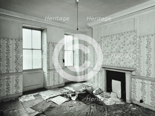 83 Stoke Newington Church Street, London: ground floor front room, 1971. Creator: Unknown.