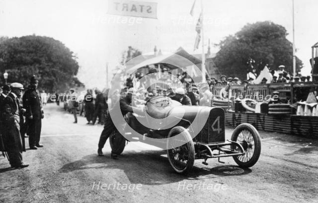 Sunbeam, Kenelm Lee Guinness, 1914 Isle of Man Tourist Trophy. Creator: Unknown.
