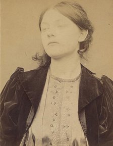Schrader. Minna, Appoline. 19 ans, née à Paris XIe. Sculpteur. Association de malfaiteurs...., 1894. Creator: Alphonse Bertillon.