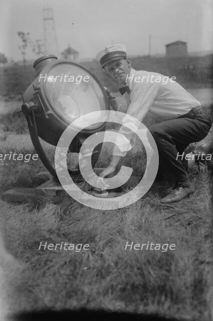 Searchlight, Mineola, 1919. Creator: Bain News Service.