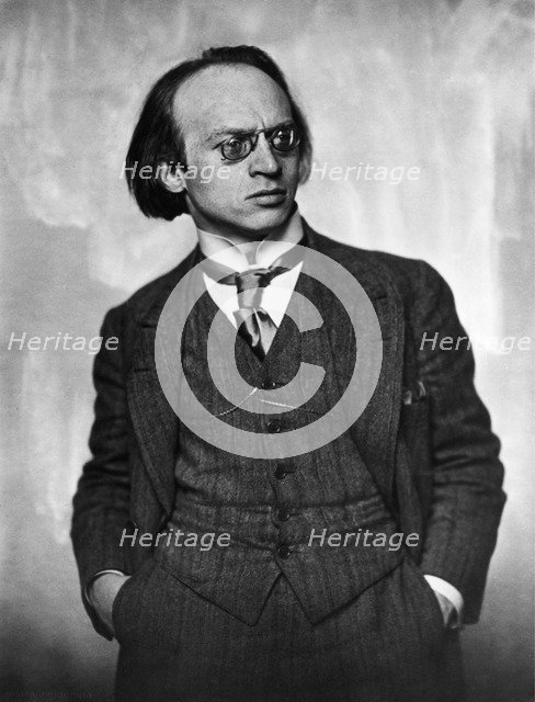 Portrait of the artist and composer Herwarth Walden (1878-1941), 1918.