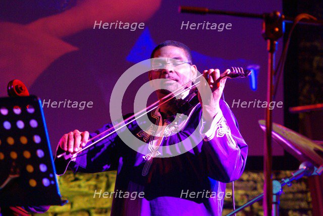 Omar Puente, Brecon Jazz Festival, Powys, Wales, 2009. Artist: Brian O'Connor