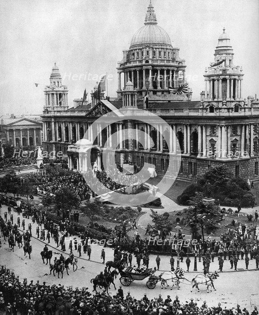 King George V driving to open the first Ulster parliament in Belfast, 1921, (1935). Artist: Unknown