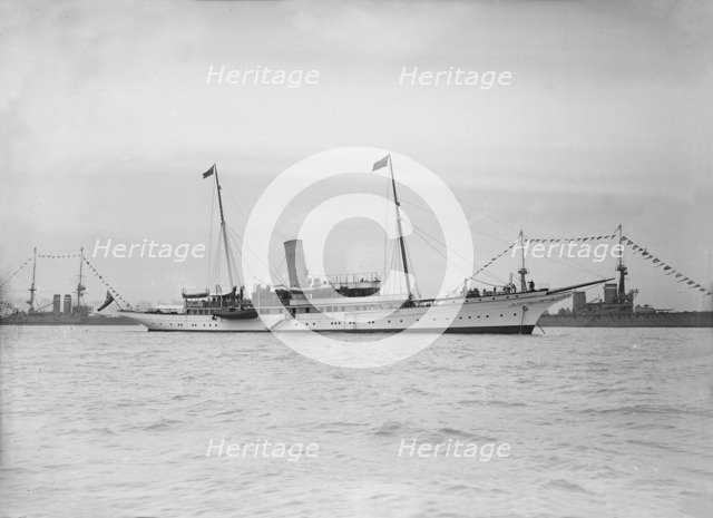 The steam yacht 'Jeanette', 1911. Creator: Kirk & Sons of Cowes.