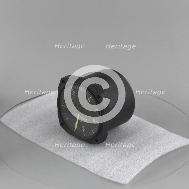 Indicator, Fuel Pressure, C-16. Creator: Bendix Aviation.