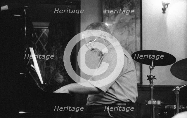 John Horler,  B.B. Watermill Jazz Club, Dorking, Surrey, Oct 2000. Creator: Brian O'Connor.