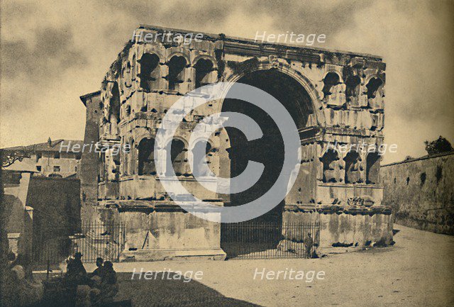 'Roma - Arch of Janus Quadrifrons in the Forum Boarium', 1910. Artist: Unknown.
