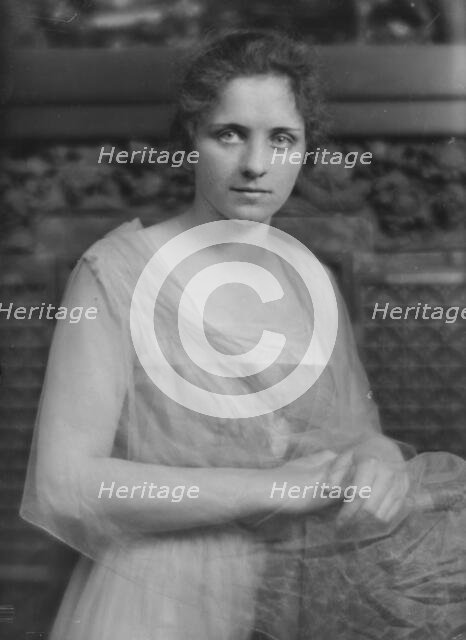 Guthrie, J., Miss, portrait photograph, 1916 May 12. Creator: Arnold Genthe.