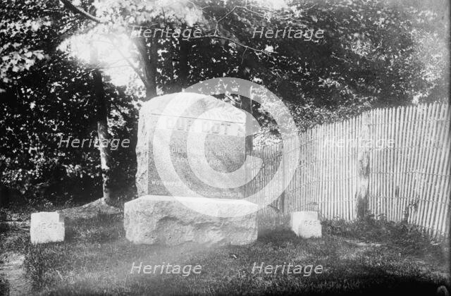 Dog cemetery - Hartsdale, between c1910 and c1915. Creator: Bain News Service.