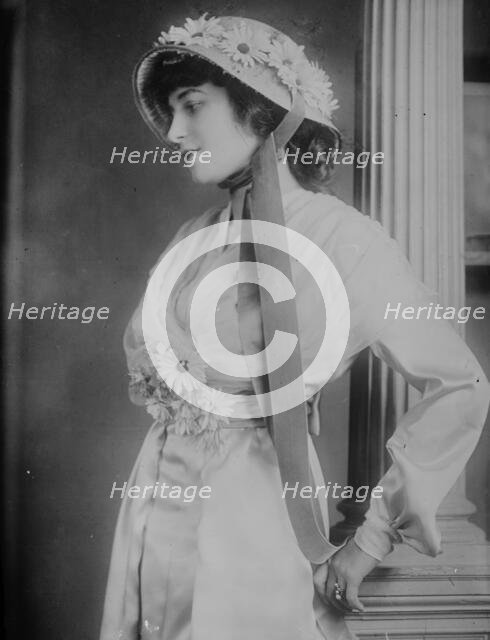Carolyn Thomson in "Adele", 1913. Creator: Bain News Service.