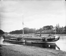 Barge on the River Thames at Fulham, London, c1860-1922. Artist: Henry Taunt