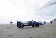 1925 Sunbeam 350 hp driven by Don Wales at Pendine Sands 2015. Creator: Unknown.