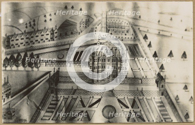 Campden House and grounds, Chipping Campden, Gloucestershire, early 17th century. Creator: Unknown.