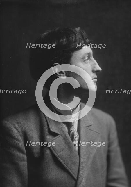 Sterling, George, Mr., portrait photograph, between 1906 and 1914. Creator: Arnold Genthe.