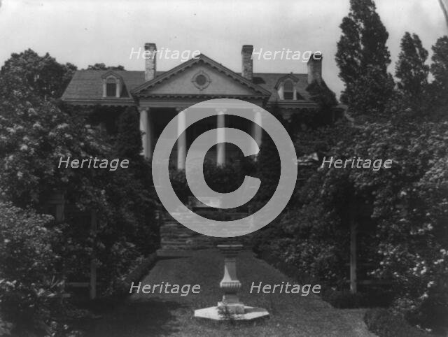 Franklin McFadden home, Radnor Valley Farm, Rosemont, Pennsylvania, 1919. Creator: Frances Benjamin Johnston.