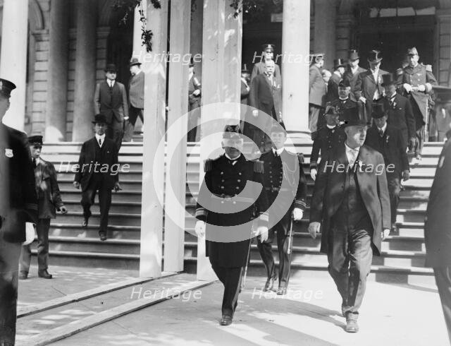 Osterhaus & Ridder at City Hall, 1912. Creator: Bain News Service.