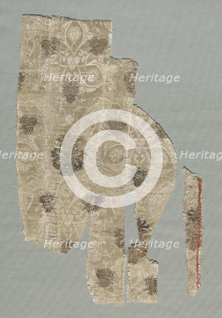 Silk Fragment, 1350-1399. Creator: Unknown.