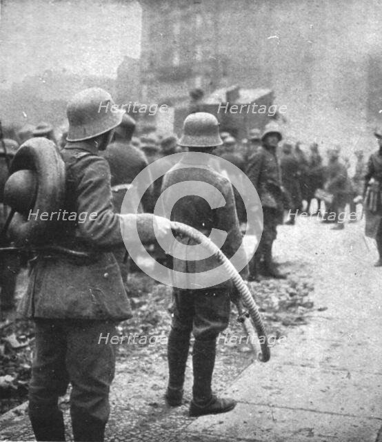 'La Nouvelle Europe; la guerre civile a Berlin; du 5 au 11 janvier 1919 a Berlin; la guerre..., 1919 Creator: Unknown.