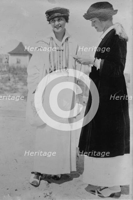 Mrs. Walter Lewisohn -- Viola Kraus, between c1910 and c1915. Creator: Bain News Service.