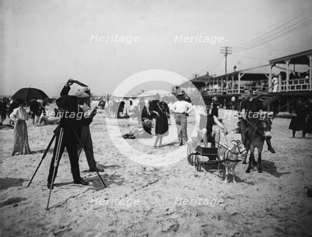 They were on their honeymoon, between 1900 and 1905. Creator: Unknown.