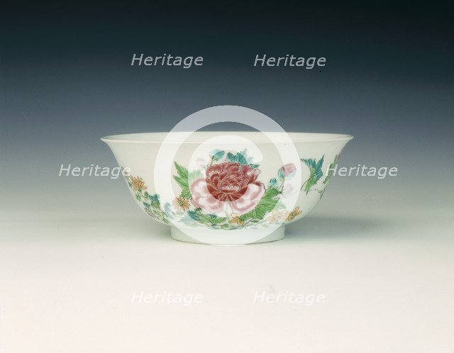 Famille rose bowl with peonies and daisies, Qing dynasty, Yongzheng period, China, 1723-1735. Artist: Unknown