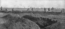 'L'Attaque du 5 mai 1917 sur le Chemin des Dames; Notre avance sur le plateau, en direction..., 1917 Creator: Unknown.