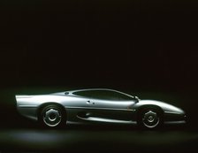 1993 Jaguar XJ220 . Artist: Unknown.