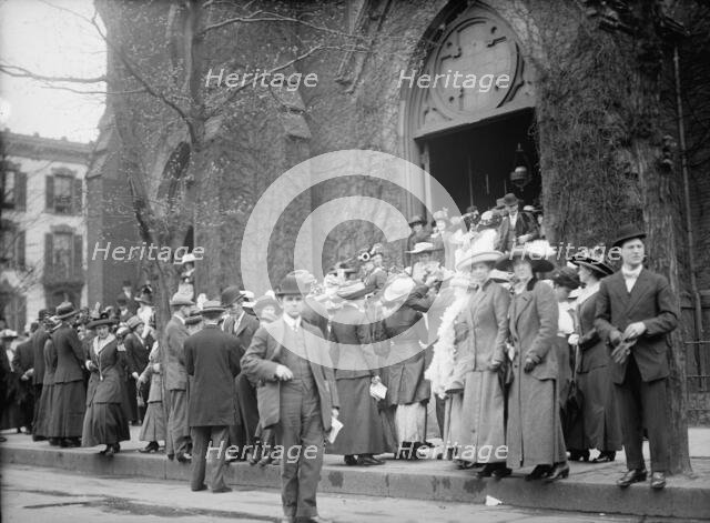 All Soul's Church, Unitarian, 14th And L Streets, N.W. Easter Crowds, 1911. Creator: Harris & Ewing.