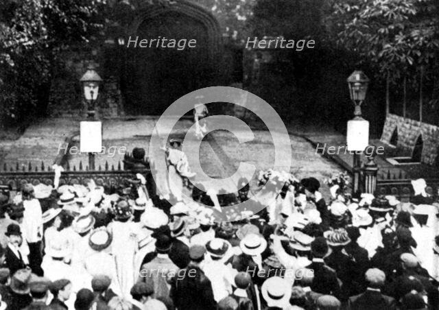 Suffragette window-breakers, released from Holloway Prison, 22 August 1908.  Creator: Unknown.