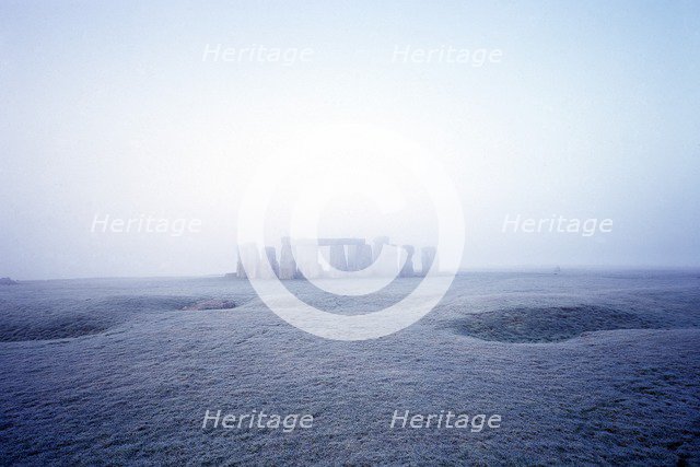 Stonehenge, Wiltshire. Artist: Unknown.