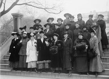 Labor Unions - Corset Buyers Assn. Delegation at White House, 1914. Creator: Harris & Ewing.