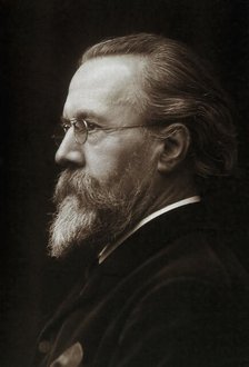 Henry George Plimmer, early 20th century.  Creator: J Russell & Sons.