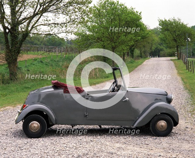 A 1955 BMA Hazelcar Electric. Artist: Unknown