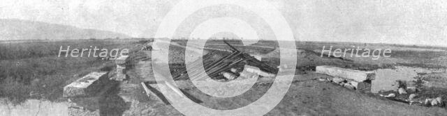 'Sur la route de Monastir; le route de Monastir coupee par les Bulgares en retraite', 1916. Creator: Unknown.