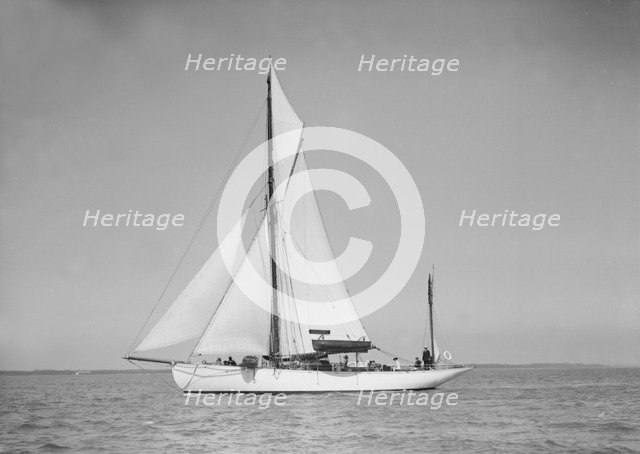 The yawl 'Suzanne' under sail, 1911. Creator: Kirk & Sons of Cowes.
