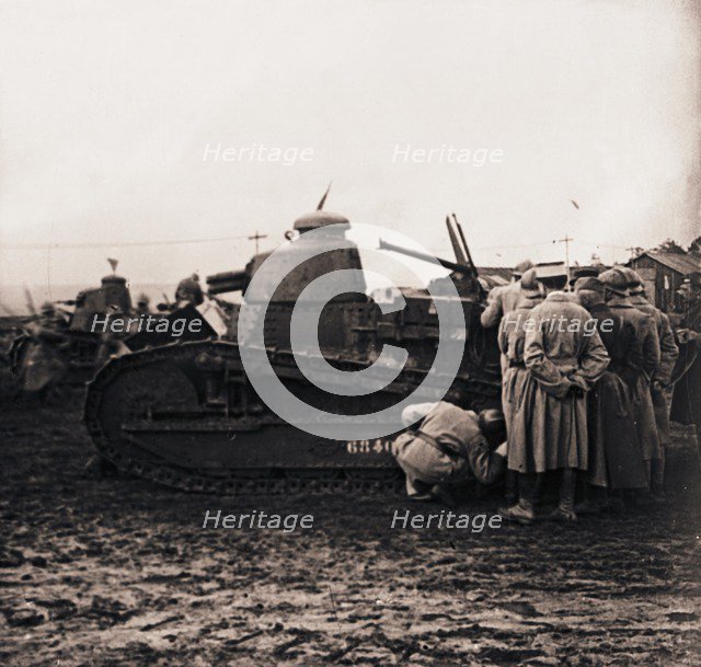 Small tank, c1914-c1918. Artist: Unknown.