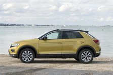 2017 Volkswagen T-Roc. Creator: Unknown.